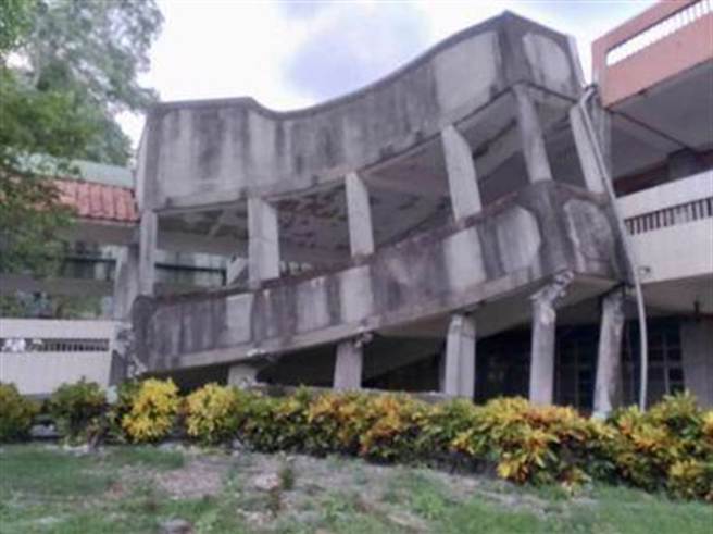 春日国小被震毁。（民眾提供）