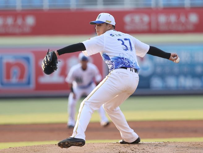 乐天桃猿先发投手曾仁和。（乐天桃猿提供）