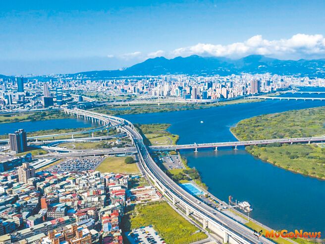 新北市第二行政中心规划进驻三重，有效带动区域买气。（业者提供）