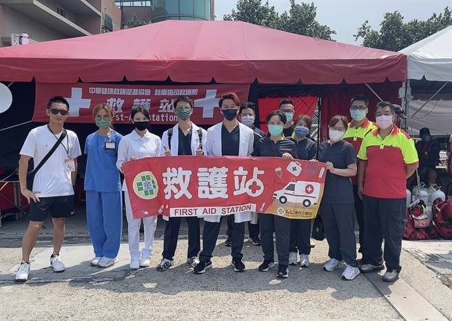 梧栖童综合医院，9／17-18日共动员15名医护团队，设置「医护指挥中心 」。（童医院提供）