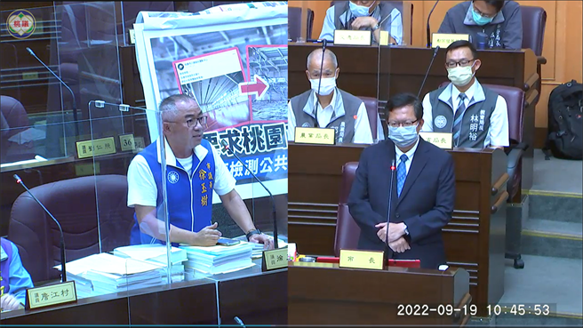 议员徐玉树拜托市长郑文灿拜托不要再为了剪彩赶工提前启用。(蔡依珍摄)