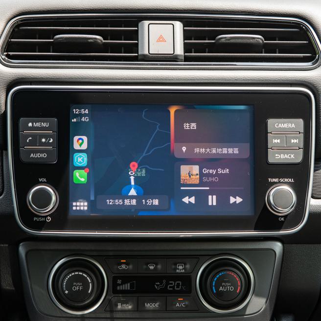 支援Apple CarPlay（見圖）及Android Auto。（陳大任攝）