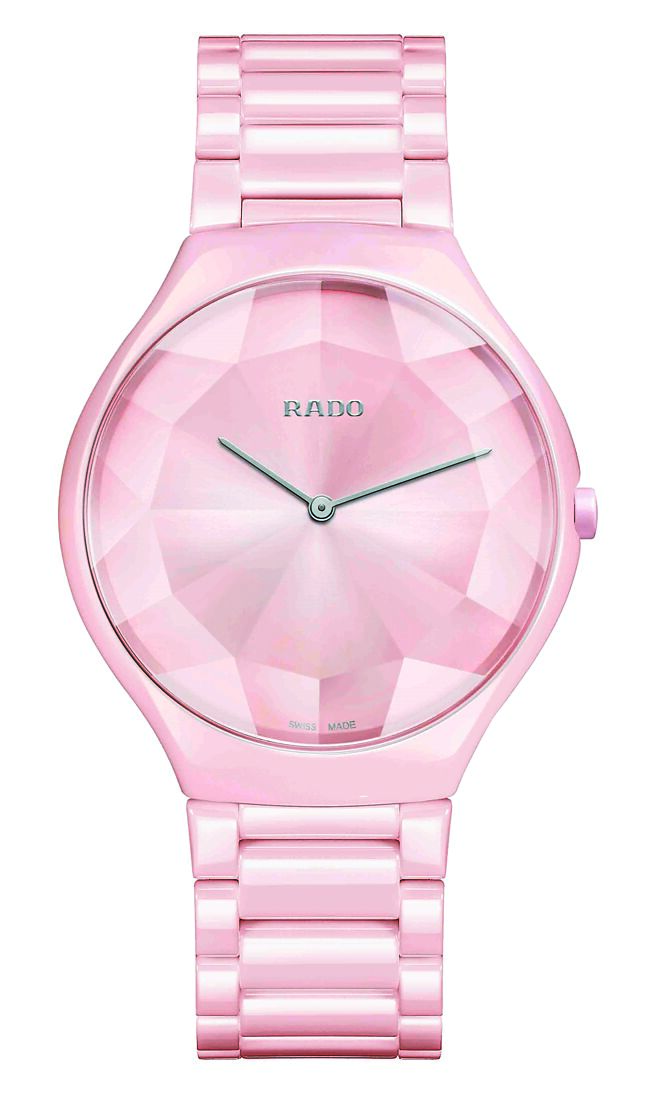 Rado瑞士雷達表True Thinline真我超薄系列Great Gardens of the World世界花園合作款春天面盤，6萬1900元。（Rado提供）