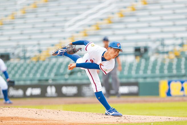 U18中华队左投林诏恩在超级循环赛最终战先发5局飙出6次三振无失分，成功压制荷兰队。（中华棒协提供）