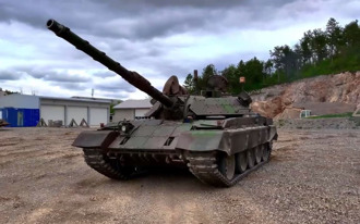 斯洛維尼亞捐烏克蘭28輛 M-55S坦克  