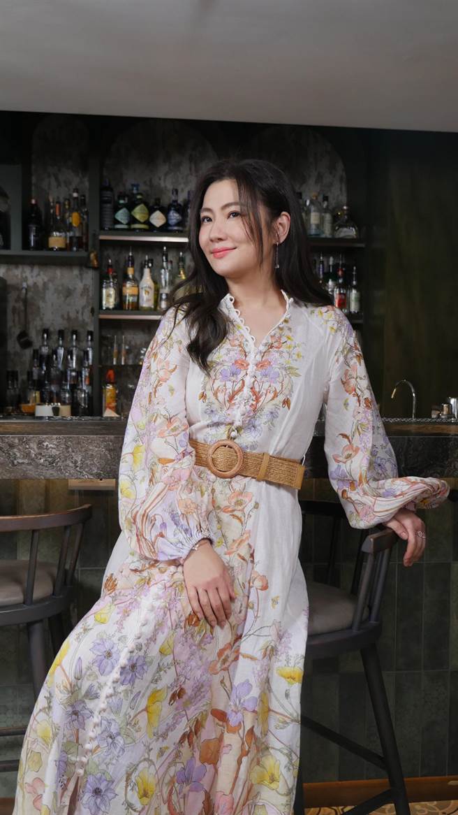 Selina透露曾看帐本到深夜痛哭。（MOMOTV提供）