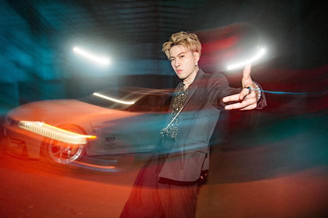 唐仲彣将于10月出辑。（星河音乐工作室提供）