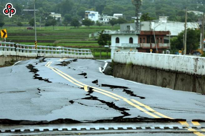 花东地区在9月18日发生规模6.8地震，造成多处灾情。（报系资料照）