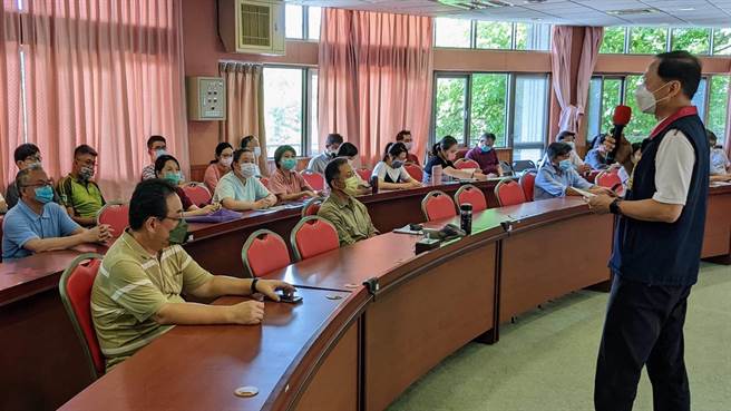 台北荣家今天举办员工法纪教育训练课程(台北荣家提供)