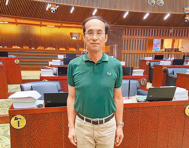 亲民党宜兰县大同乡县议员陈杰麟（见图）年底寻求连任，面临国民党提名的沈志弘挑战，2人还有堂亲关系，家族内战让外界相当关注。（吴佩蓉摄）