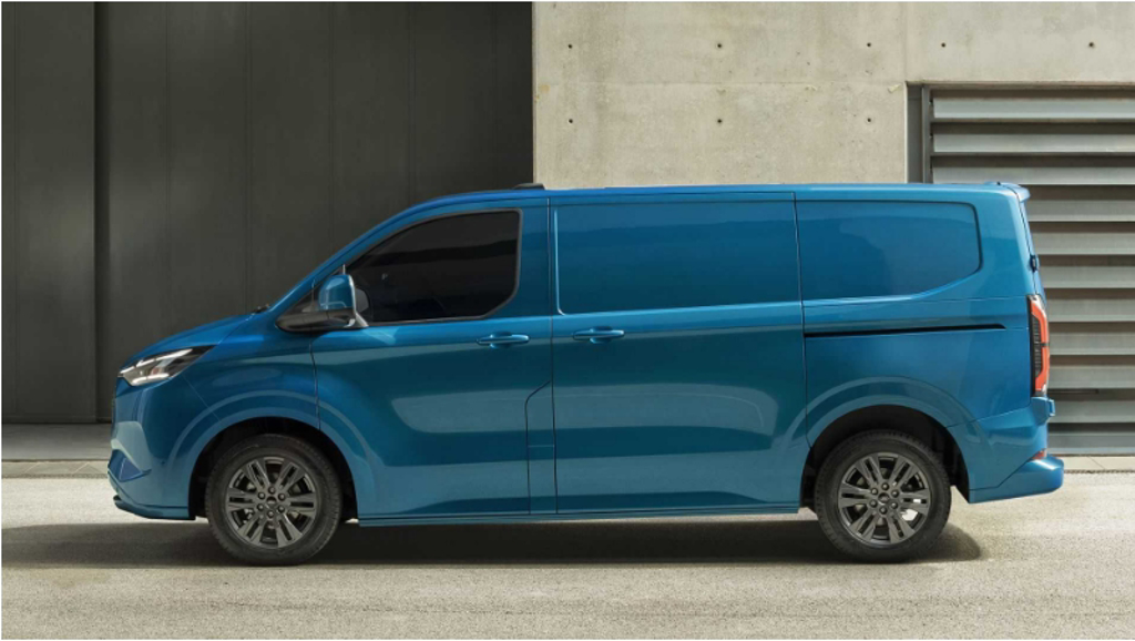 純電、PHEV 與 EcoBlue 三種動力，Ford 全新世代 TRANSIT Custom 家族漢諾威商用車展發表！ (圖/CarStuff)