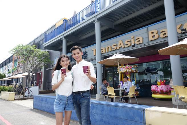 桃园復兴航栈大园总店升级改装以「航栈绿洲」复合式美食聚落登场。（中保科提供）