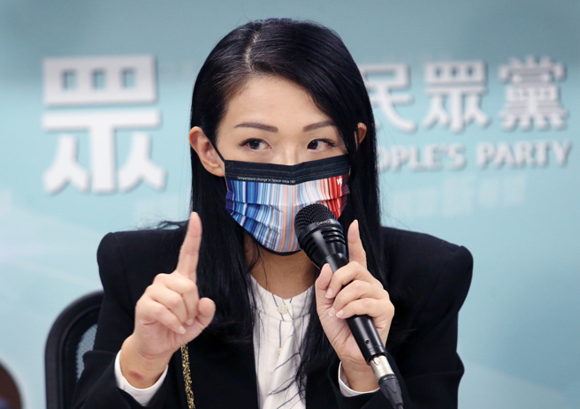 民眾黨新竹市長候選人高虹安20日召開記者會駁斥抄襲。（中時資料照，范揚光攝）