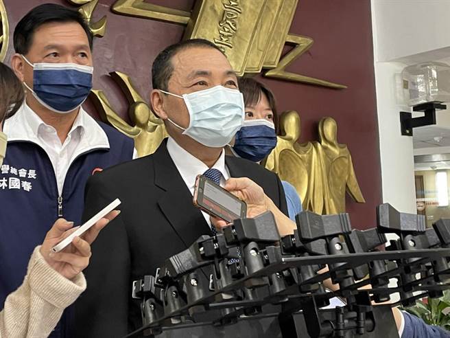 侯友宜表示，這幾天有多份民調出現，民調高低是很正常的事，民調高時不斷提醒自己，好還要做到更好，民調低則應該更加努力，好好做到更好。（蔡雯如攝）