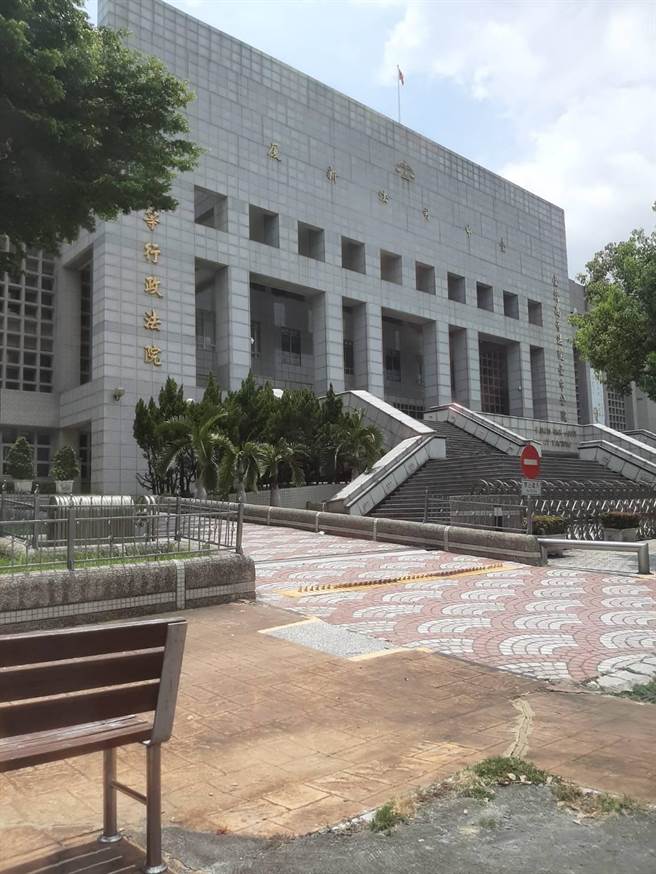 刘昌坤在一审审理时承认犯行，也缴回犯罪所得2450元，但上诉后遭驳回，仍维持一审原判刑度。（本报资料照）