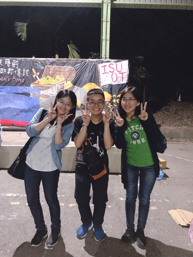 义守大学国际交流丰沛，林庭佑在学期间曾飞往泰国、韩国游学，加上义守大学所属集团有完整的医疗单位，无论学术还是临床上，都成为他求学之路最棒的养分。(照片/义守大学提供)