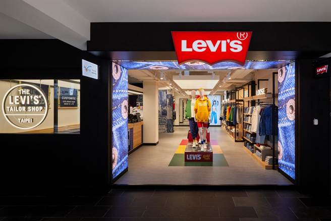 Levi’s未来丹寧旗舰店—西门旗舰馆即起开幕，10月9日前到店完成任务可获小礼物。（Levi’s提供）
