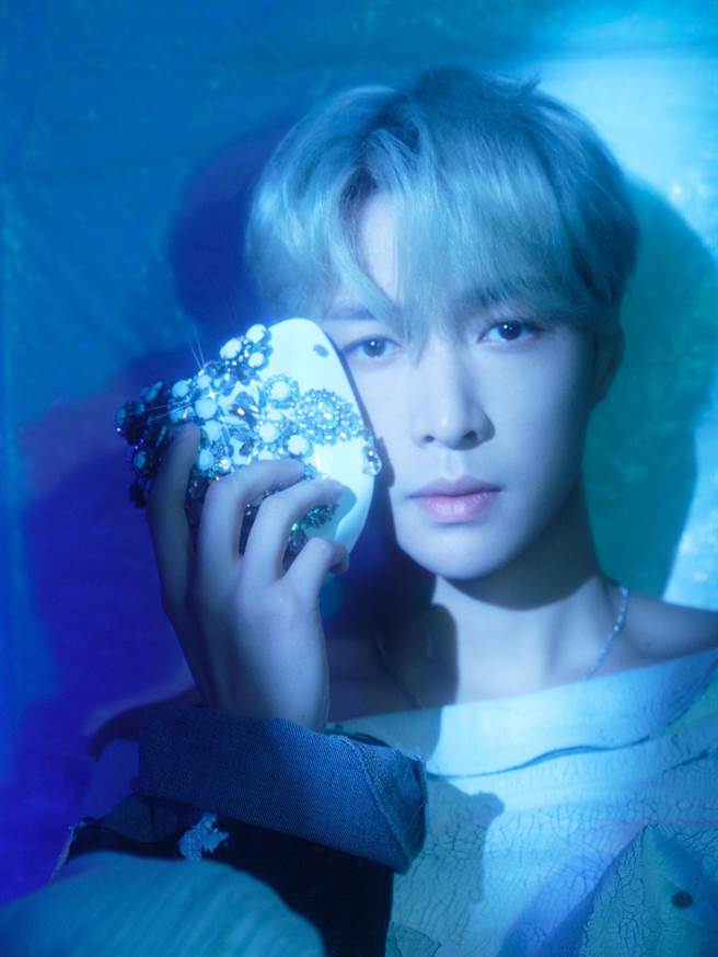 张艺兴推出新歌〈Veil〉MV。 （张艺兴工作室提供）