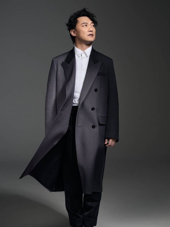 陈奕迅年底将在香港体育馆举办18场演唱会，与大家迎接2022。（ ESL Limited提供）