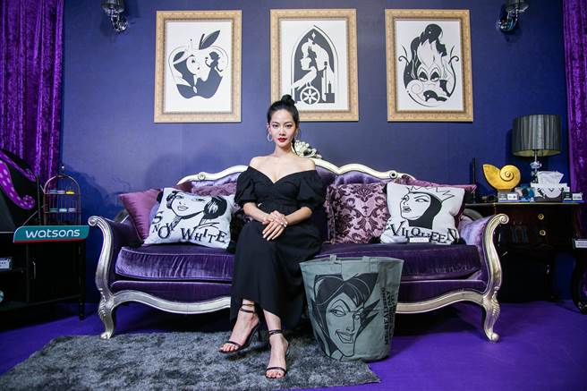 屈臣氏全新迪士尼系列「反正都美」集点活动，将于9／22-11／30惊喜登场，把「白雪公主」、「小美人鱼」、「睡美人」三个经典迪士尼故事中的公主与反派融入集点商品。（屈臣氏提供）