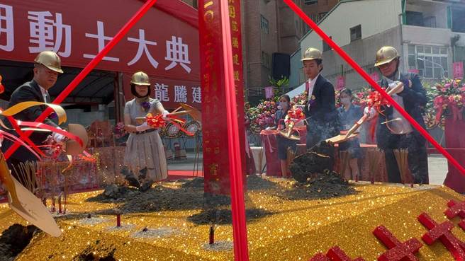天玉集团旗下龙腾建设「鑫天地三期」近日动土，打造建工商圈最高宅。（柯宗纬摄）
