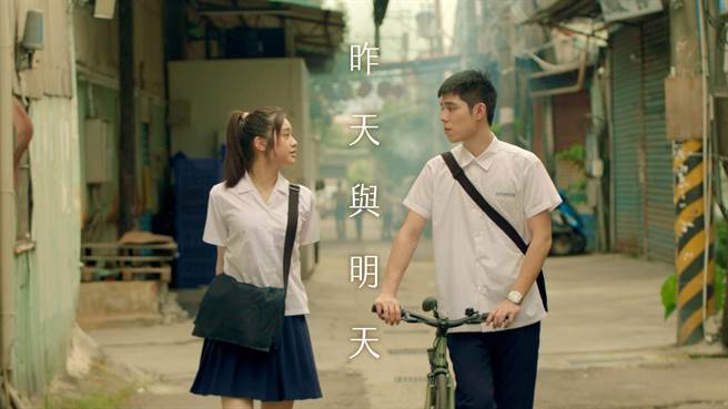 新北市政府9月6日推出由国内知名导演易智言所执导的《昨天与明天》微电影，描述塭仔圳市地重划的温馨动人故事。（新北市新闻局提供）