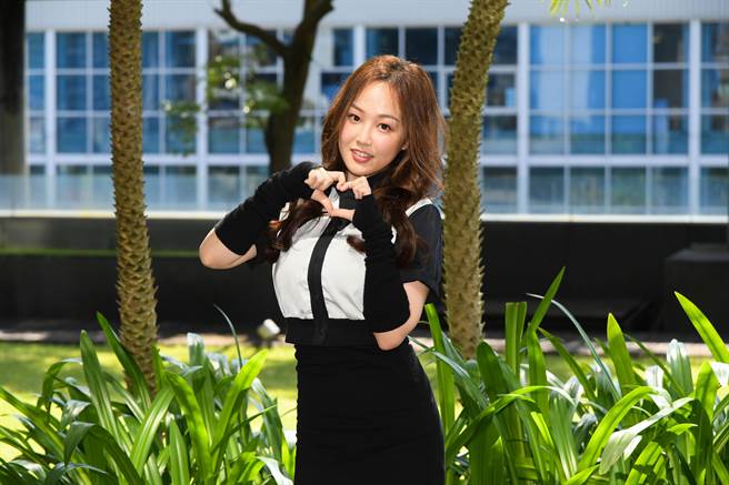 阳帆女儿安吉加入恋爱实境节目《为你唱情歌》。（三立提供）