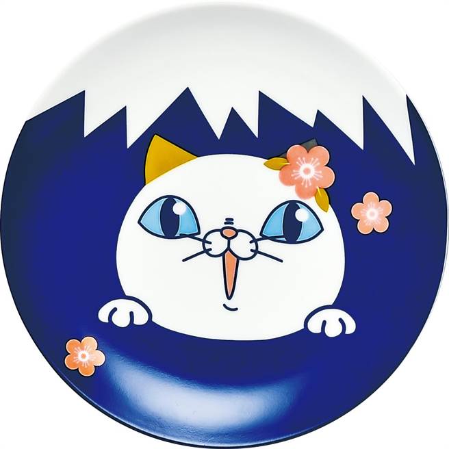 DHC微摆桌碗盘组，良子喵大盘。（DHC提供）