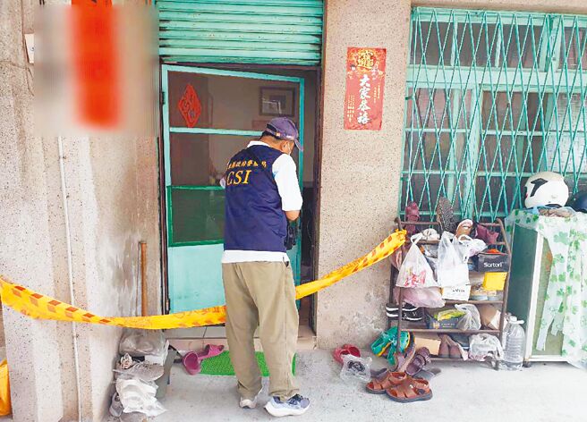 23歲王姓男子歷經國家考試落榜，在心情低落下，竟持美工刀刺殺祖父母及大伯。（警方提供／林和生屏東傳真）