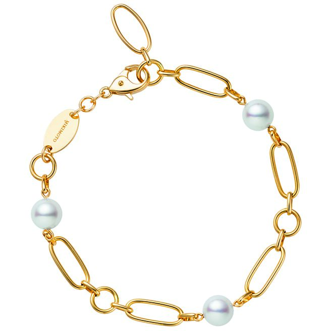 MIKIMOTO M Code系列珍珠K金手炼，5万3000元。（MIKIMOTO提供）