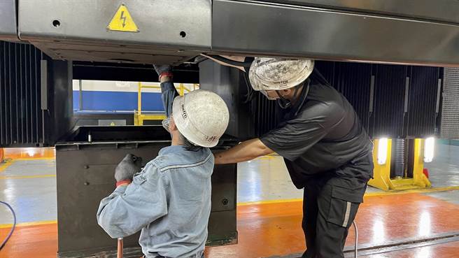 针对文湖线异常列车，北捷说明，初步检修为列车辅助电力设备异常。（北捷提供／杨亚璇台北传真）