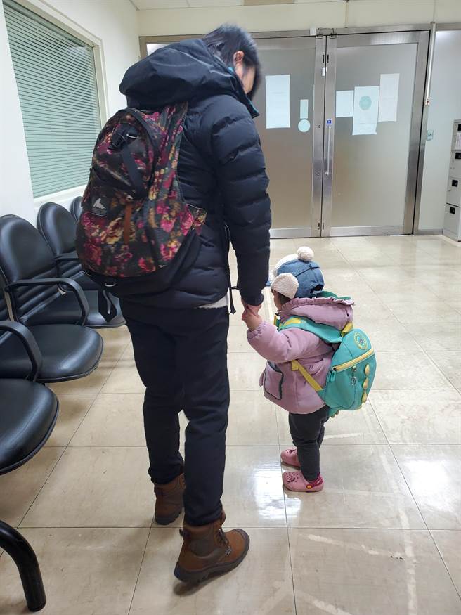 新北市结合相关网络资源  提供「儿童及少年司法早期介入」服务，以确保孩童平安长大。（新北市社会局提供）