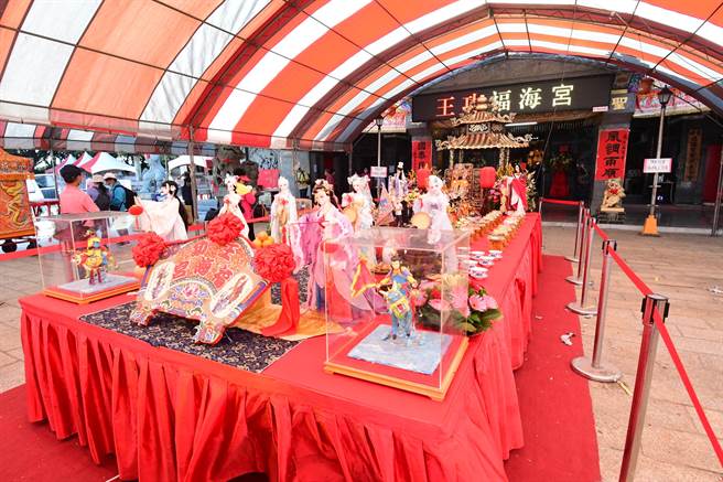 彰化县妈祖祈福文化节今年由王宫福海宫当炉主，结合县内13间妈祖庙联合遶境。（吴敏菁摄）