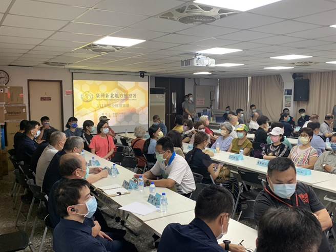 永和警分局今日下午召开治安会报，邀请检察官宣导反贿选观念。（永和警分局提供／李奇叡新北传真）