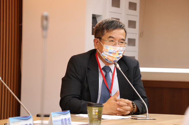 国立高雄科技大学校长杨庆煜指出，将以产学共训理念培育业界所需人才，协助产业升级。(照片/高雄科技大学提供)