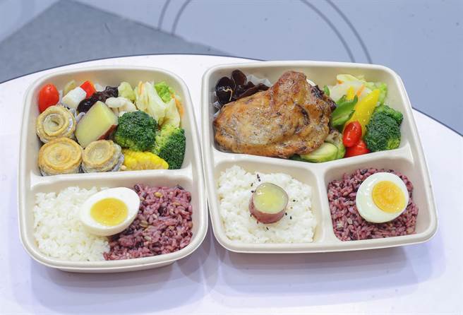 WOO Box主食、米饭和配菜玩五行概念，标榜首个取得11项洁净标章的餐盒。（粘耿豪摄）