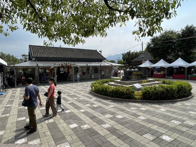 南投縣集集火車站、綠色隧道等美景，每年都吸引上百萬名遊客造訪。（楊靜茹攝）