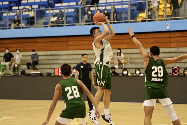 高苑工商爆冷痛宰了主力輪休的松山高中。(主辦單位提供)