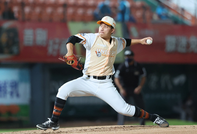 统一狮杨孟沅临危受命先发最终缴出3局失2分成绩。（统一狮提供）