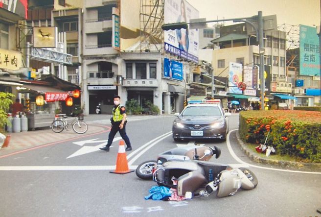 台南市警力不足，传出市区派出所员警与交通分队因车祸案件分责问题，在网路互杠。（读者提供／程炳璋台南传真）