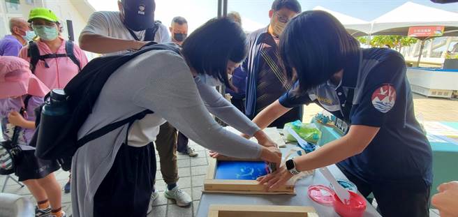 现场有不少体验活动，不少民眾携家带眷参加。（七股区所提供／李俊淇台南传真）