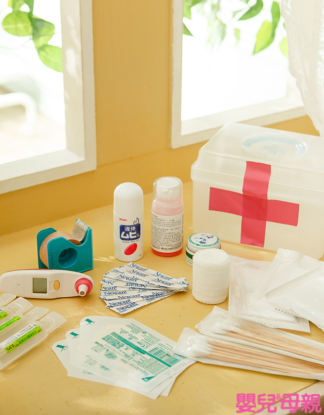 （图/ 婴儿与母亲提供）