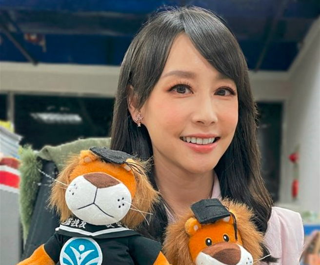 吴宇舒发文谈学歷，称讚读书拿第一名为何不能为自己喝采，没想到竟被曲解。（图／取自吴宇舒脸书）