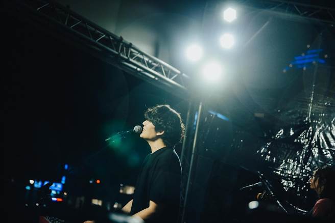 宇宙人為「111年臺灣原創流行音樂大獎」分享會擔任嘉賓。（新視紀整合行銷提供）