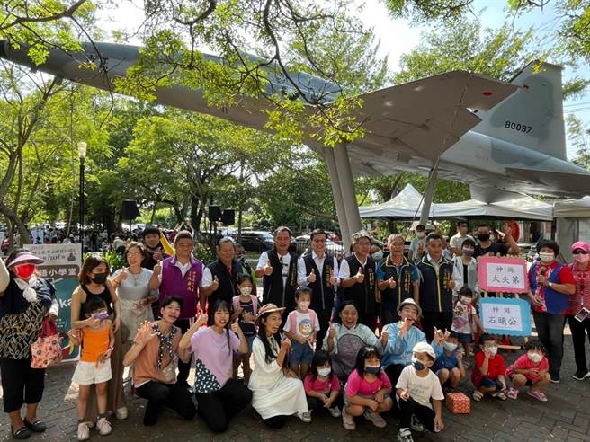 台中市客委員會首度與神岡區公所舉辦神岡文化季活動，促進多元文化交流。（台中市客委會提供／陳淑娥台中傳真）
