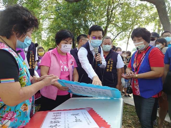 台中市客委員會首度與神岡區公所舉辦神岡文化季活動，促進多元文化交流。（台中市客委會提供／陳淑娥台中傳真）