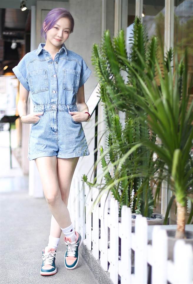 花花身材宛如少女般纤细。（陈俊吉摄）