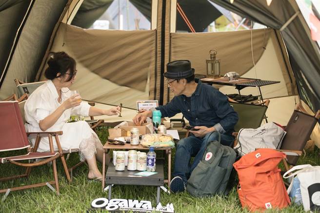 高市觀光局攜手時尚雜誌GQ，10月15日一連兩天在高雄衛武營舉辦城市野營派對，風格露營包廂預約即將上線。（柯宗緯翻攝）