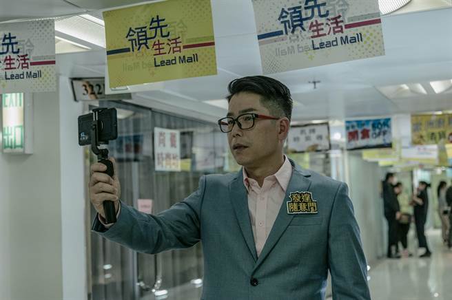 林晓峰则演出《失衡凶间》的《死场》。（华映提供）