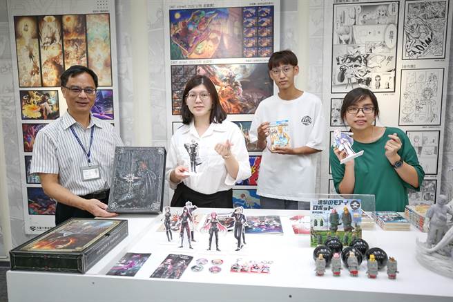 静宜大学透过双联展呈现动漫产业的软实力与创意成果，也唤起全台各地具家乡味的美食沾酱文化。 （静宜大学提供）